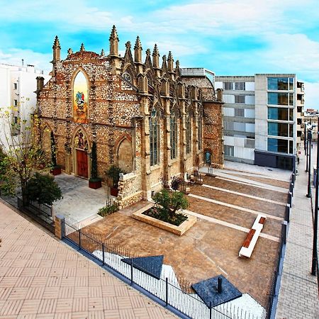 Residencia Universitaria Sant Joan Hotel Реус Екстериор снимка